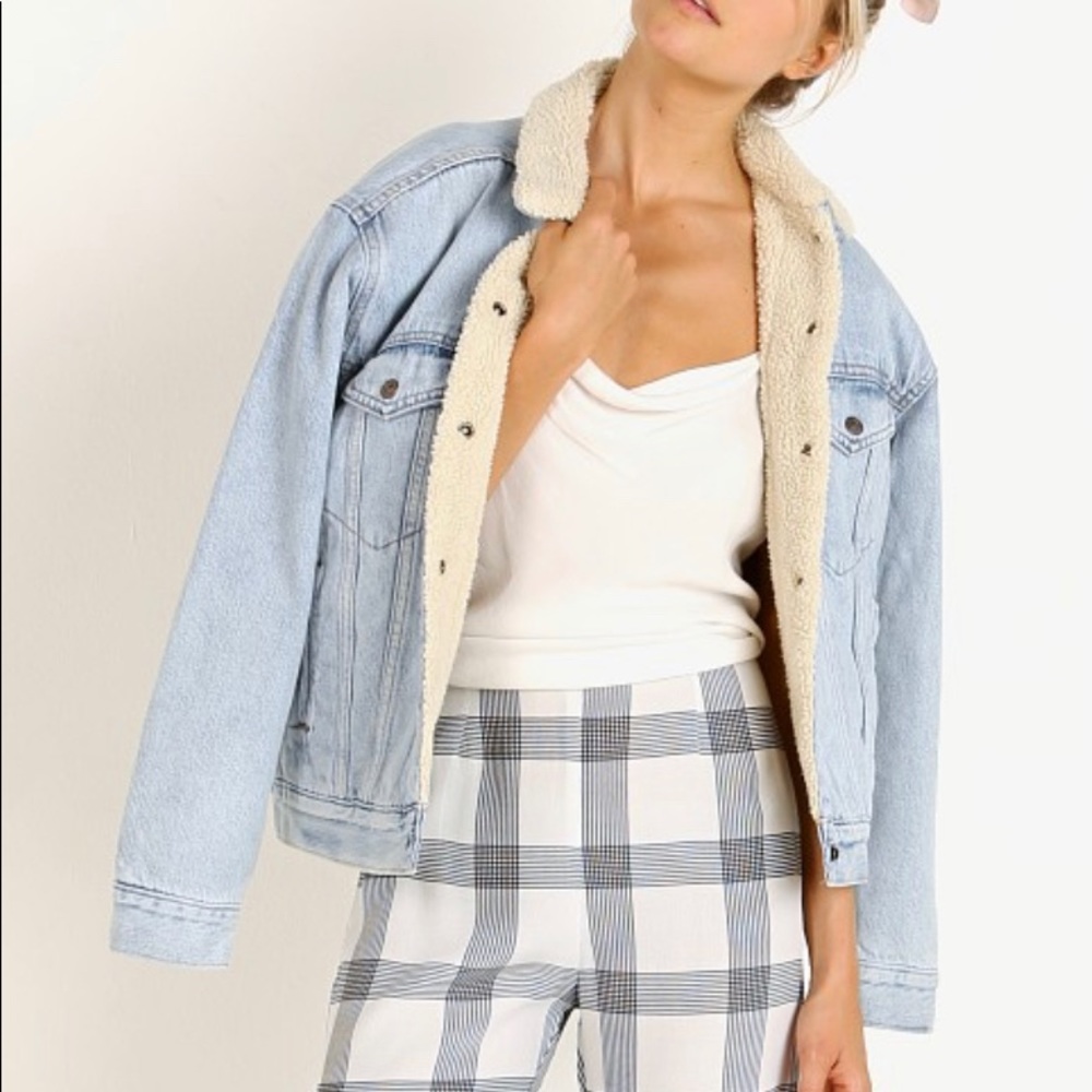 Levi’s EX-BF Sherpa Trucker The Reins
